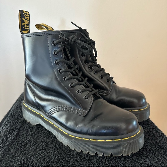 1460 Bex Dr Martens - Picture 2 of 7